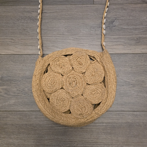 Purse Puka Shell Woven Straw Cross Bag Crossbody - Picture 2 of 9